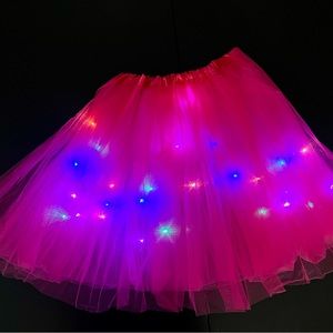 NEW! LED battery operated Bright Pink tutu! Great for Halloween! Pre-Teen/Teen